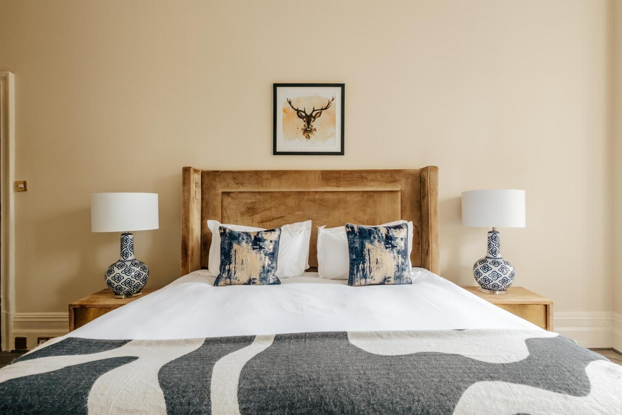 Apartment The Egerton - Serviced Apartments London